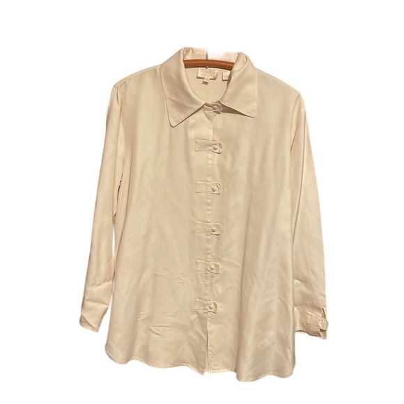 Soft Surroundings White Silk Button Down Front‎ Long Sleeve Woman’s Top - Picture 1 of 8